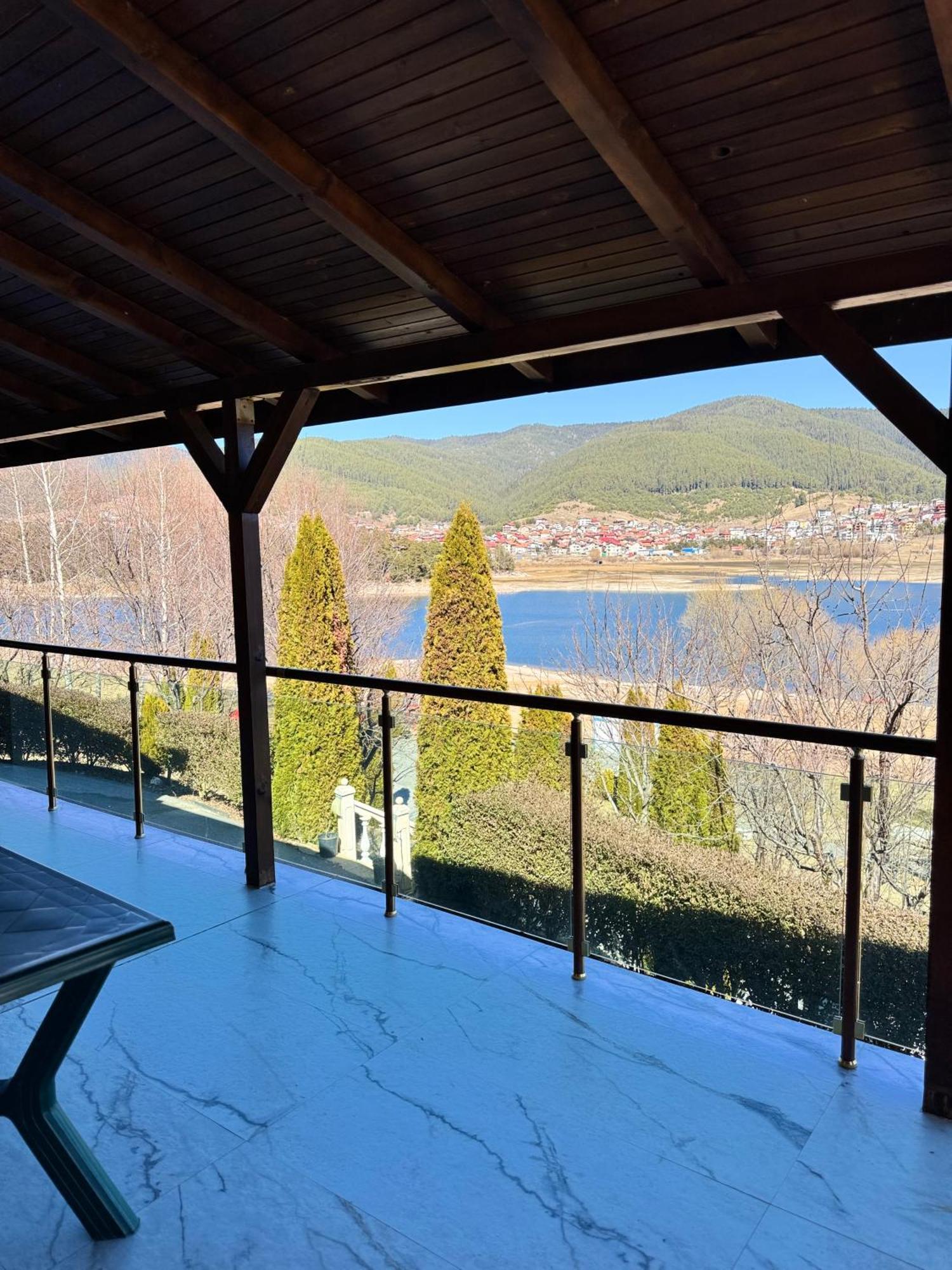 Vip Complex Ξενοδοχείο Sarnitsa Εξωτερικό φωτογραφία